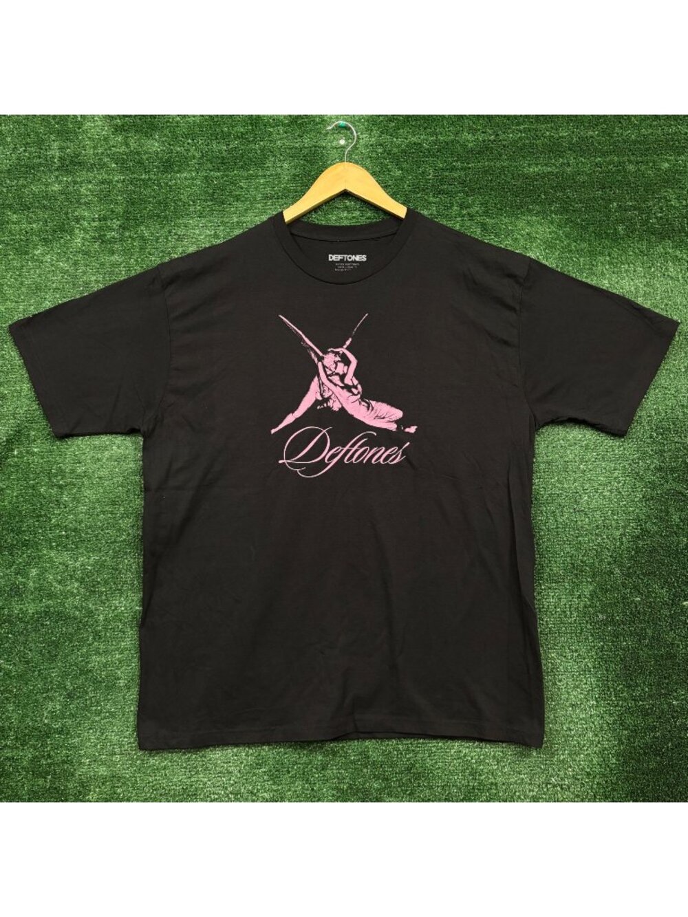 Deftones Angel Embrace Statue Nu Metal Band T-Shirt Size Extra Large